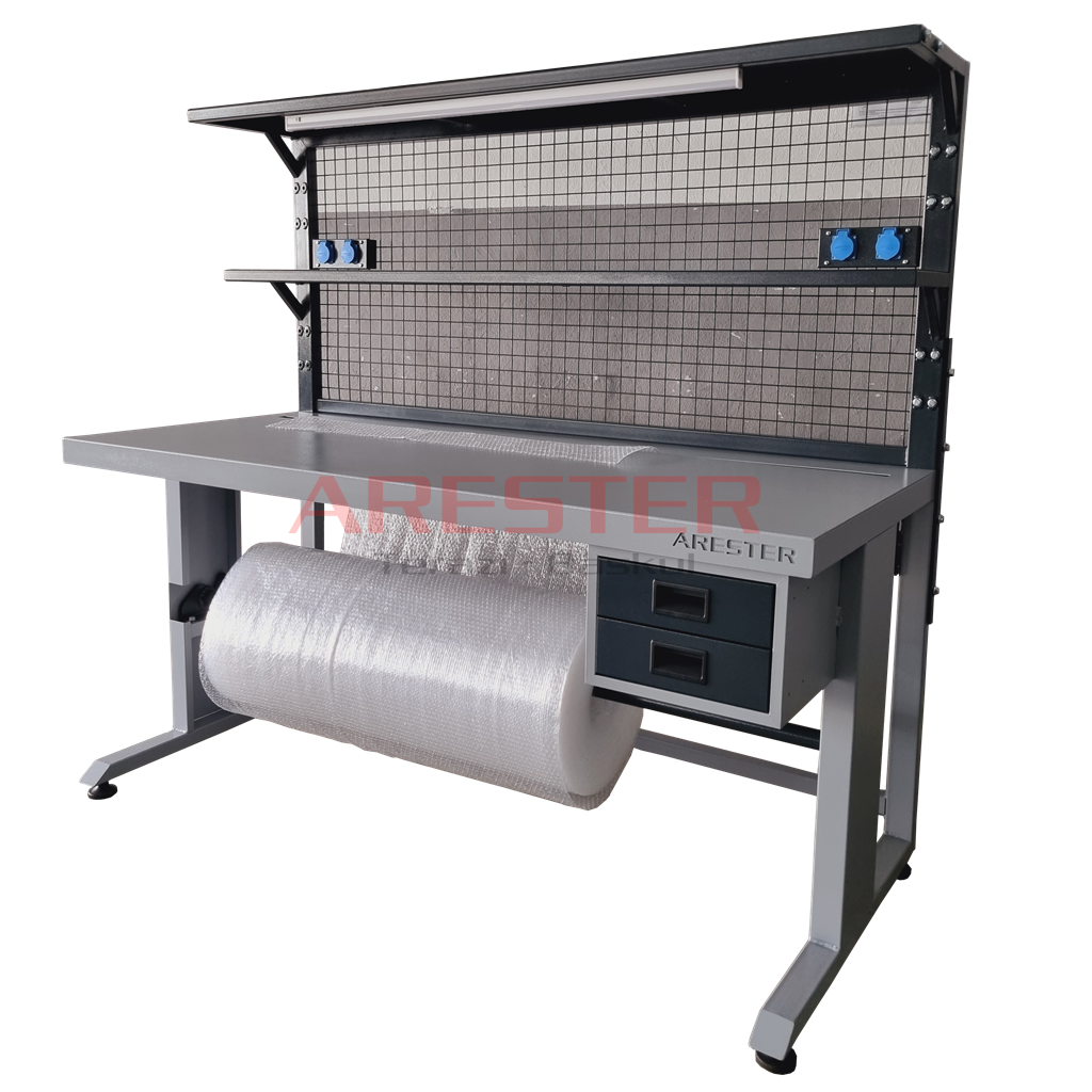 FLOW 150 Type D – Arka Panolu, Raflı Paketleme Masası